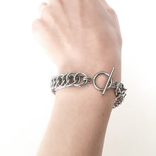 Load image into Gallery viewer, HP Toggle-Clasp Bracelet
